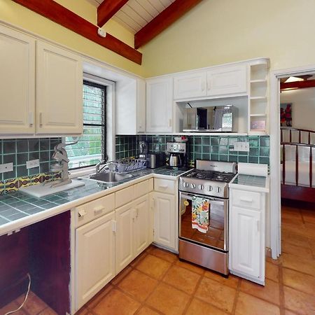 Condo #27 @ Beachside Villas Dangriga Bagian luar foto