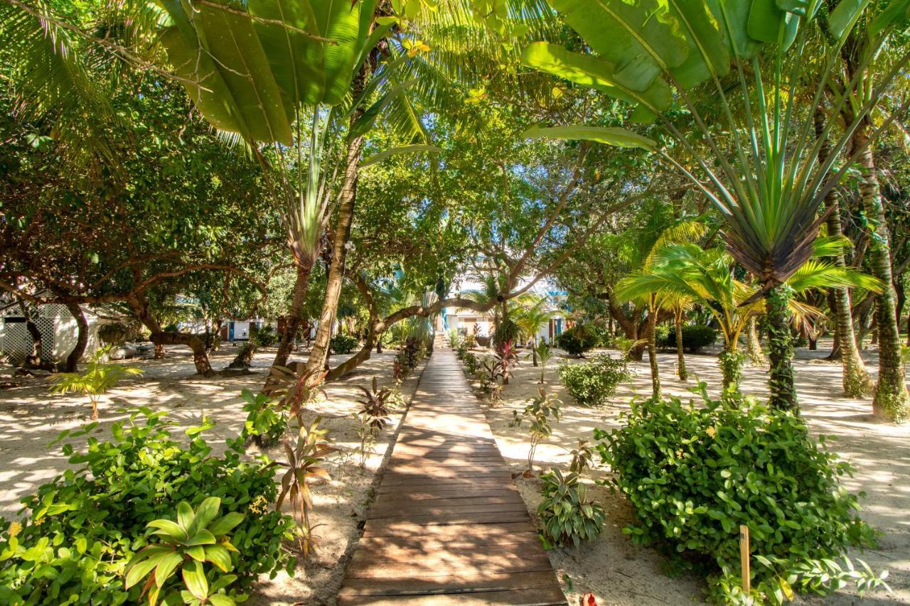 Condo #27 @ Beachside Villas Dangriga Bagian luar foto